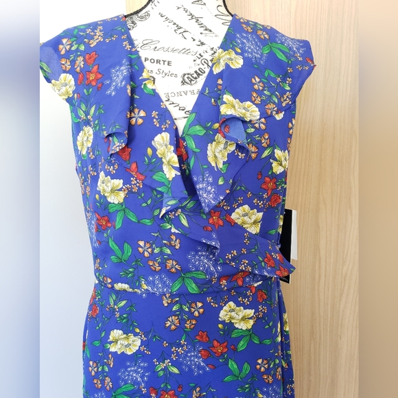 🌻🌻Nicole Miller Blue Flowered Dress - Picture 3 of 4